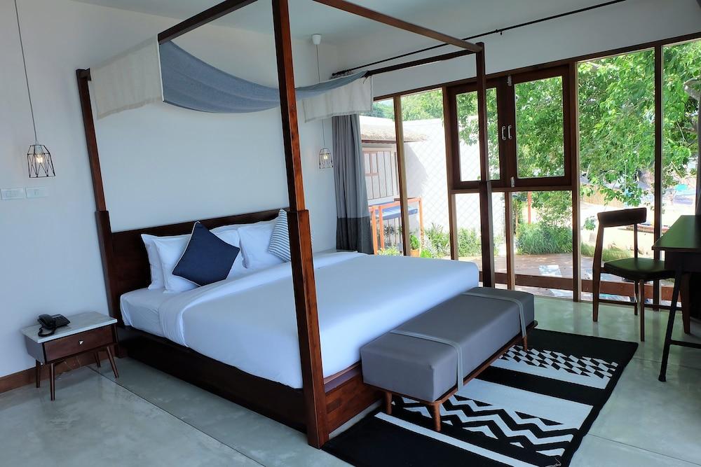 Hotel Tamarina Bed And Beyond 3*