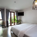 Tamarina Bed And Beyond
